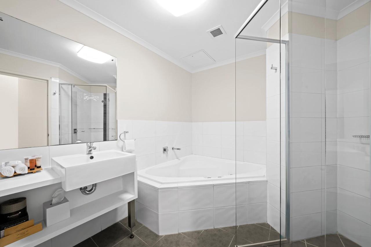 Macquarie Waters Boutique Apartment Hotel Port Macquarie Exterior foto